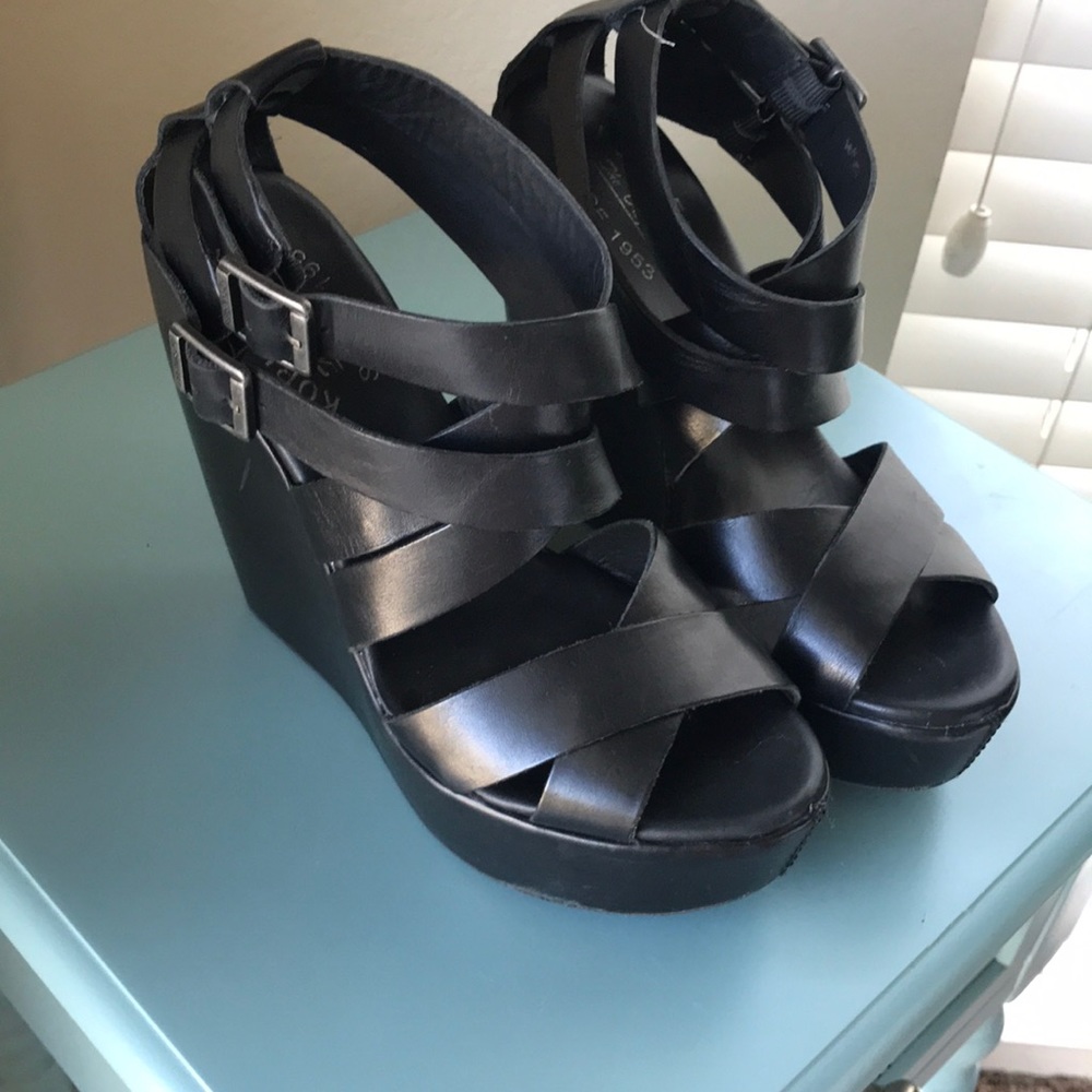 Kork-Ease Hailey Platform Wedges Black Size 6